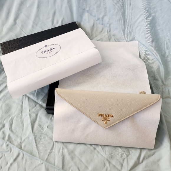 [Brand New] Authentic Prada Saffiano Leather Long Envelope Wallet - Picture 3 of 10